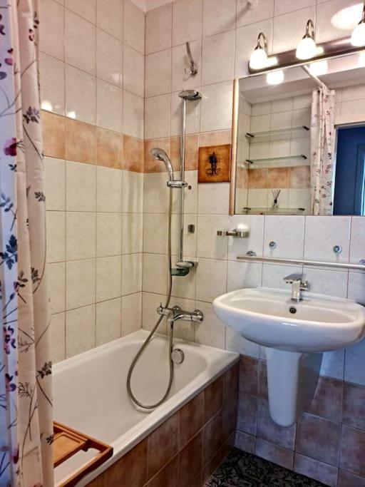 Apartament Zachodni Z Balkonem 4 Osoby Varšava Exteriér fotografie